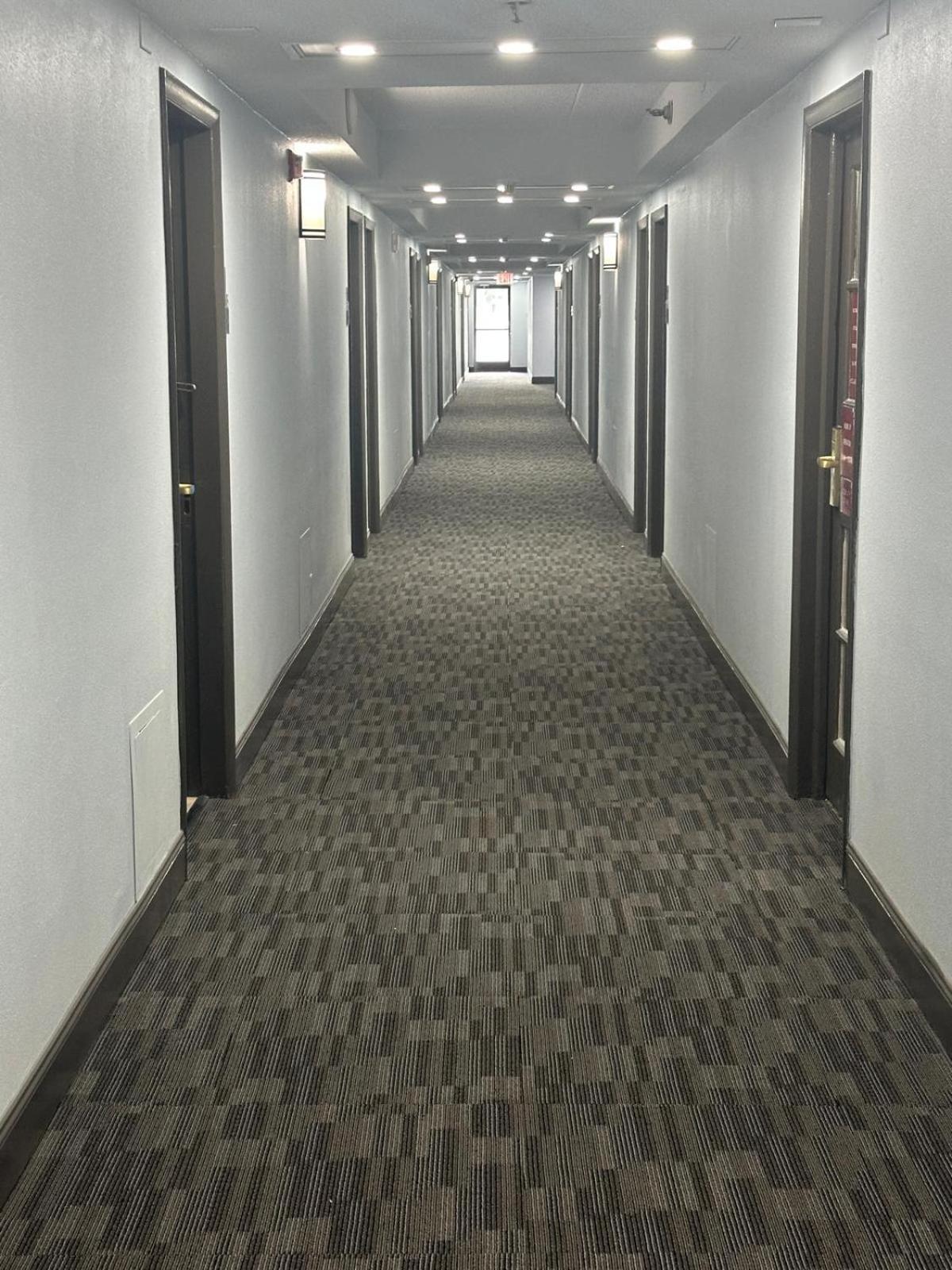 Days Hotel By Wyndham Williamsburg I-64 Екстериор снимка