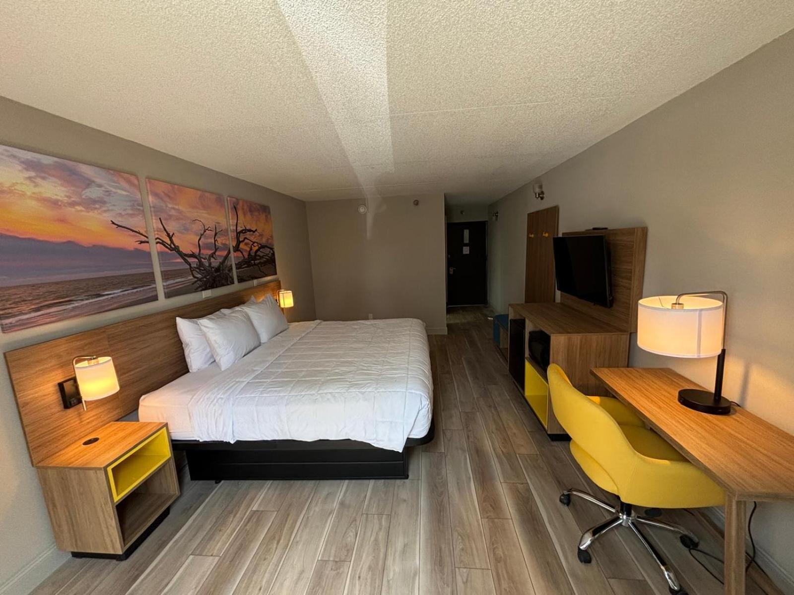 Days Hotel By Wyndham Williamsburg I-64 Екстериор снимка