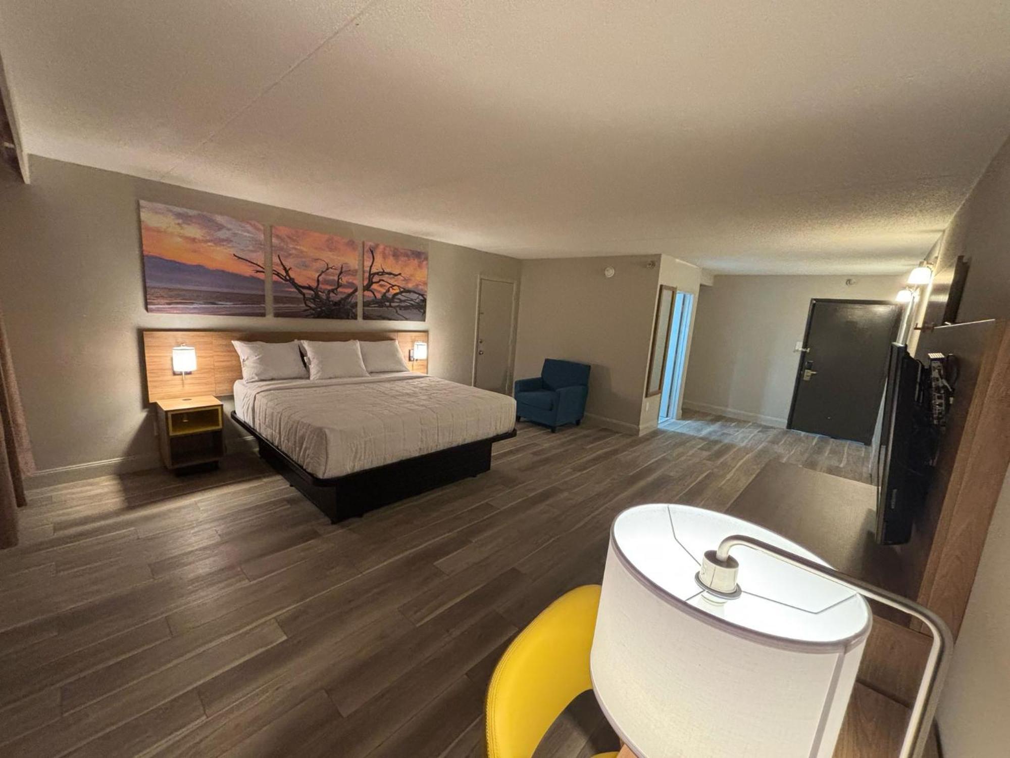 Days Hotel By Wyndham Williamsburg I-64 Екстериор снимка